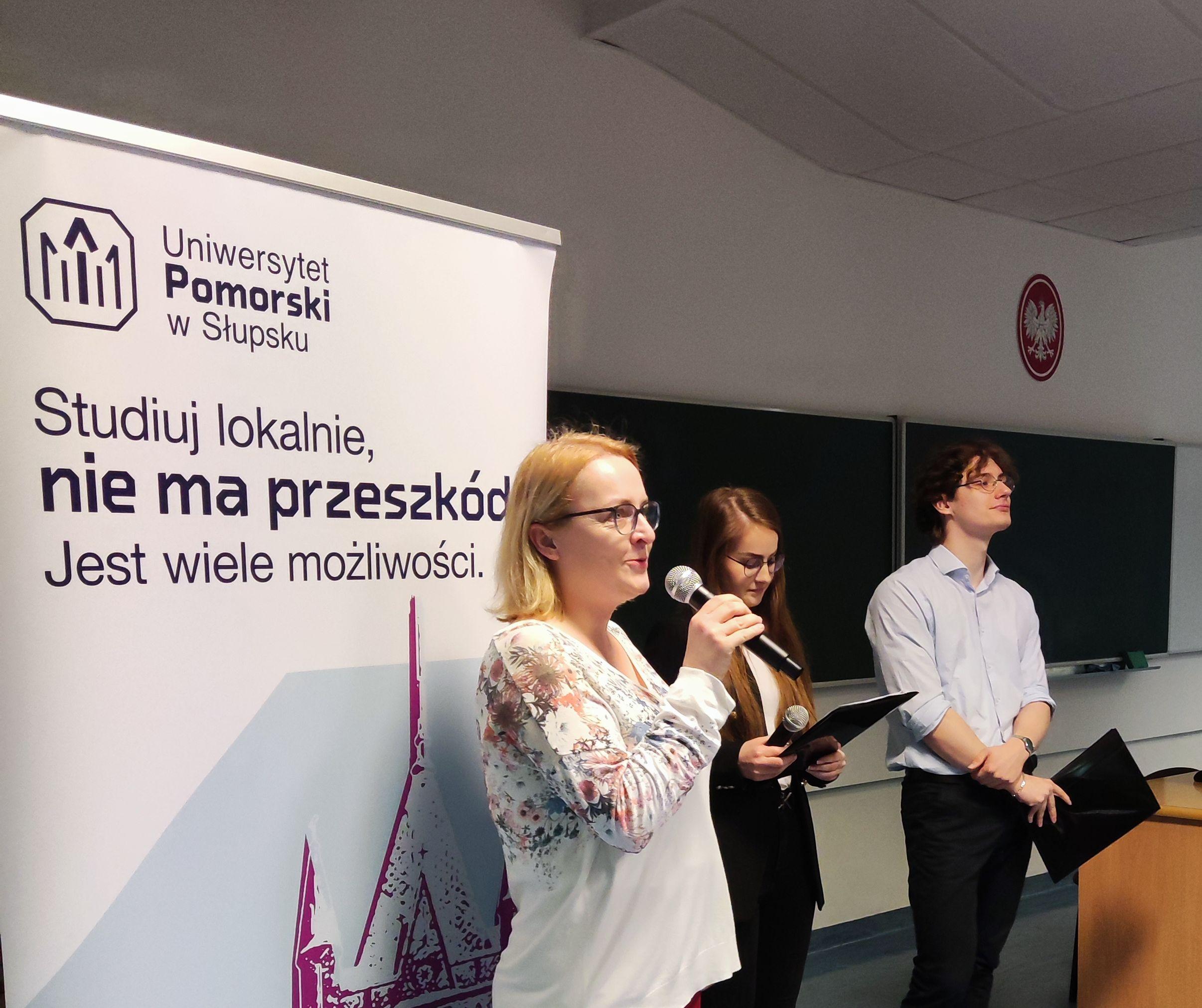 Pierwsza międzynarodowa studencka konferencja w Katedrze Filologii Angielskiej Uniwersytetu Pomorskiego w Słupsku!